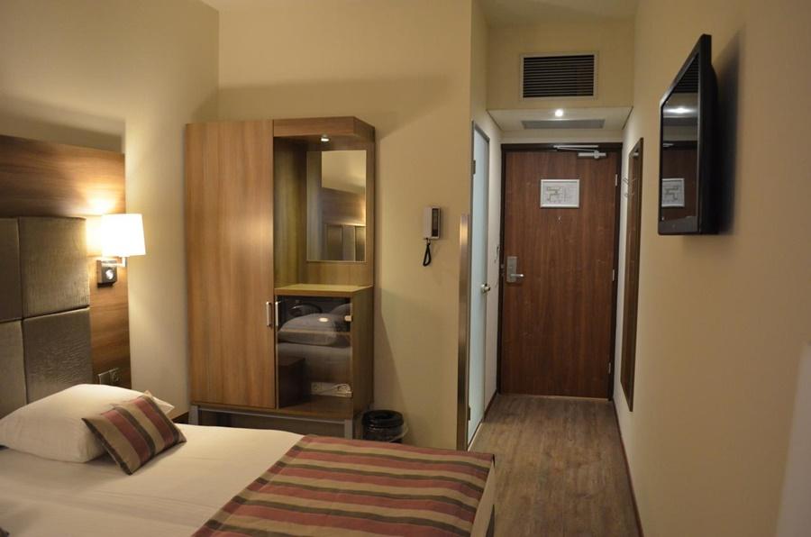 Ozo Hotels Cordial Amsterdam Exterior photo