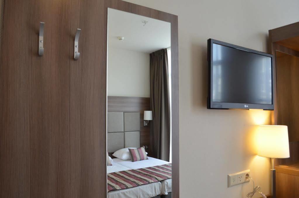 Ozo Hotels Cordial Amsterdam Exterior photo